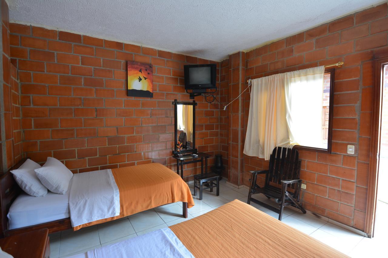 Hosteria Las Heliconias Тена Экстерьер фото